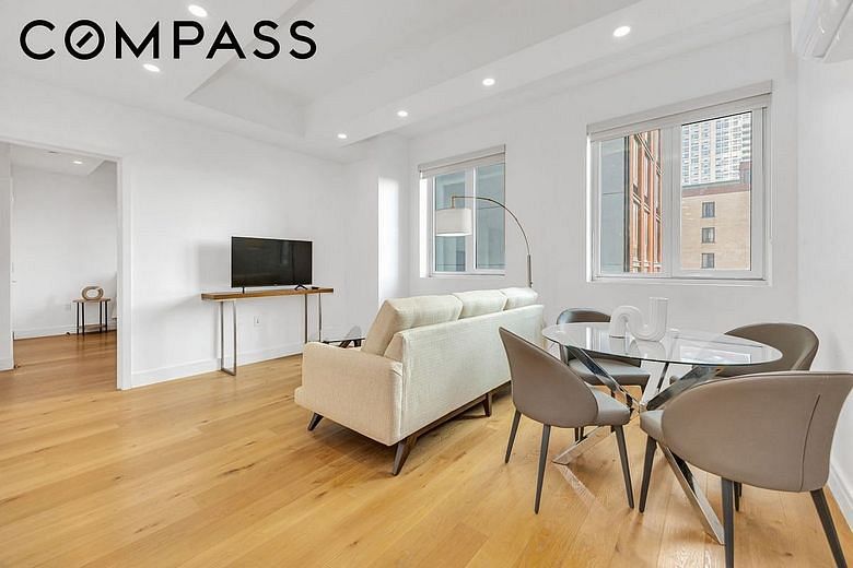 24-16 Queens Plaza South #4J