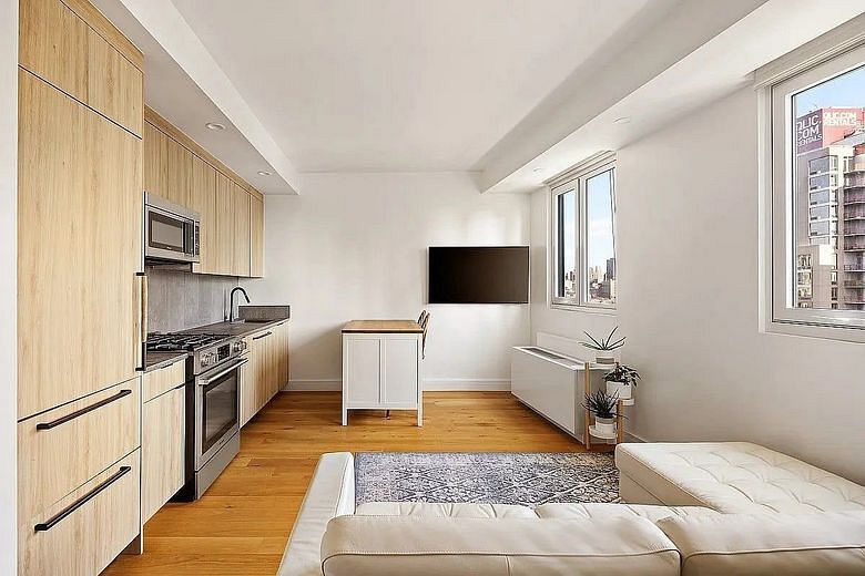 24-16 Queens Plaza South #9B