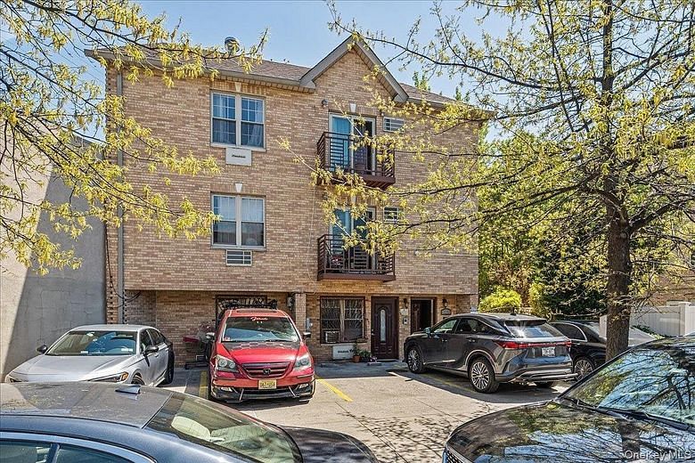 24-65 45th Street