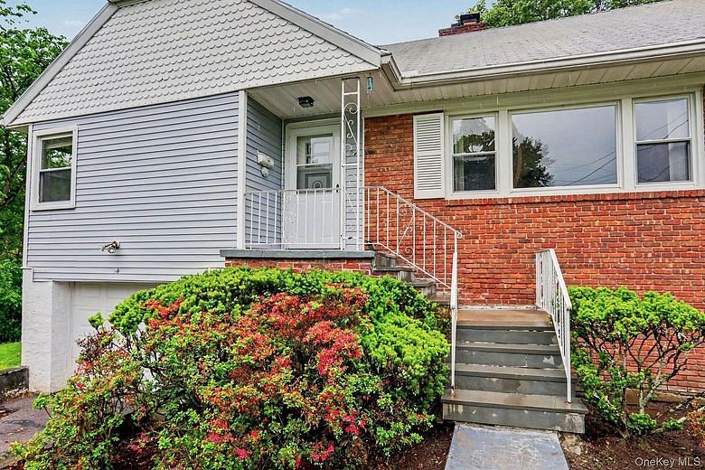 24 Bradford Avenue