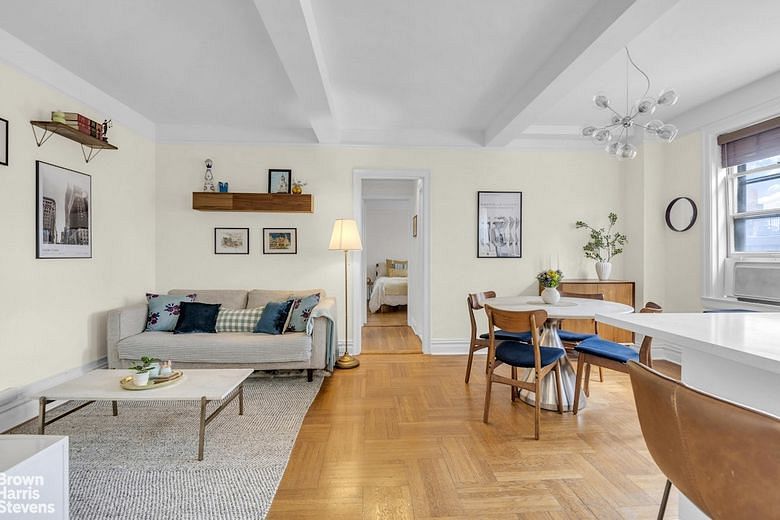 24 Monroe Place #11B