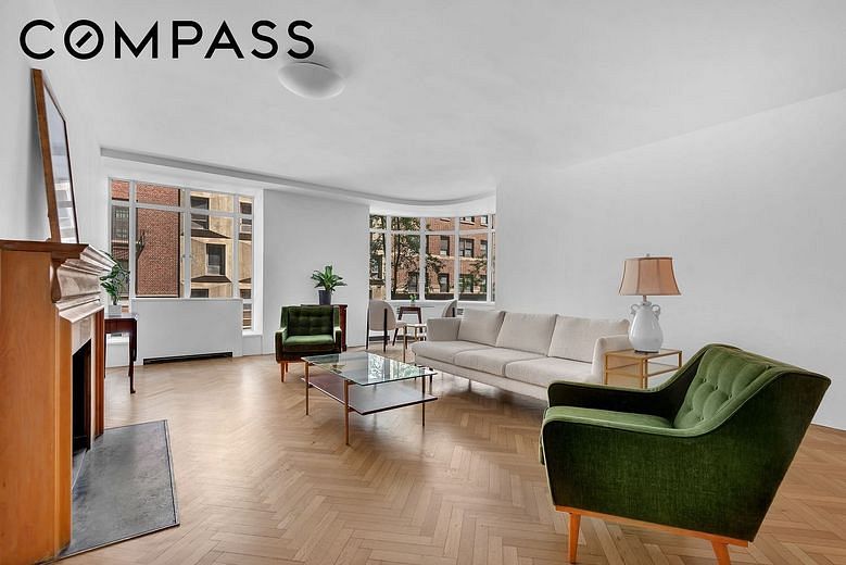 24 West 55th Street #3D