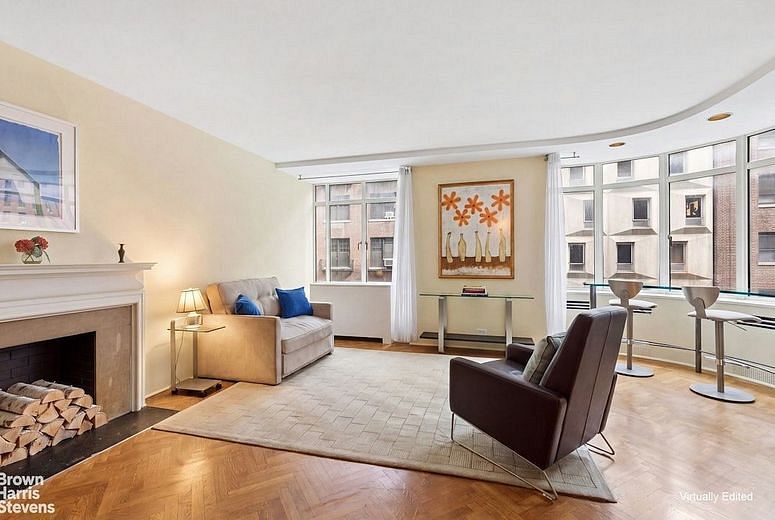 24 West 55th Street #6C