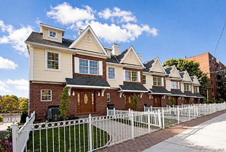 240-250 Pelham Road