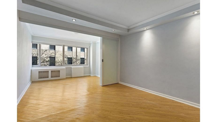 240 East 55th Street #6F