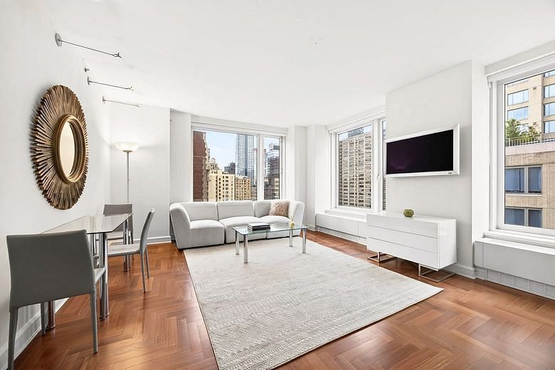 240 Riverside Boulevard #14F