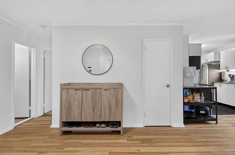 241-20 Northern Boulevard #3P