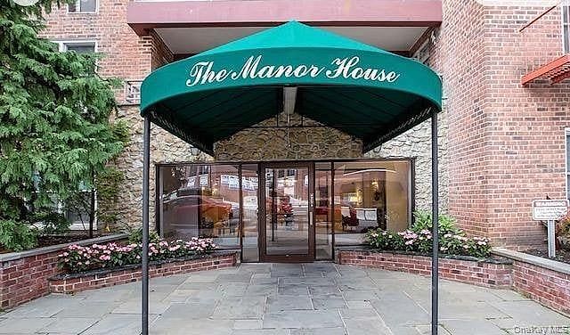 24120 Northern Boulevard #4C