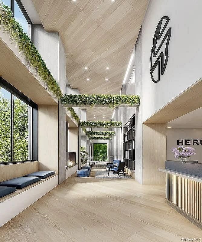 2416 Queens Plaza S #18B