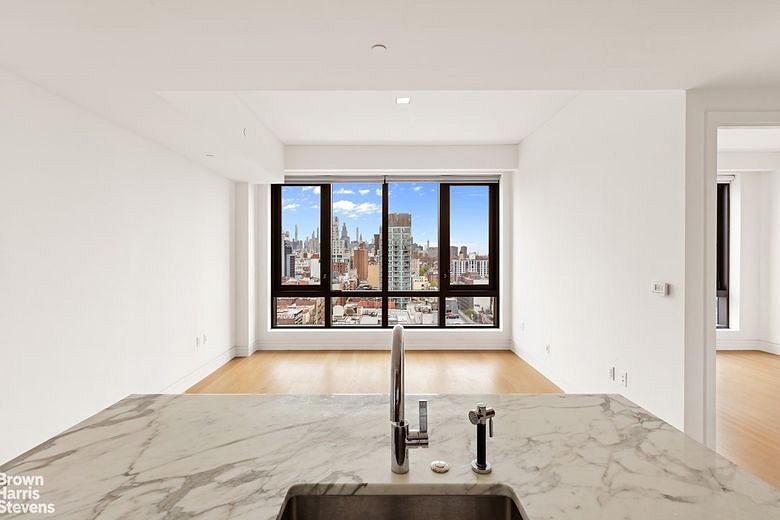 242 Broome Street #14D