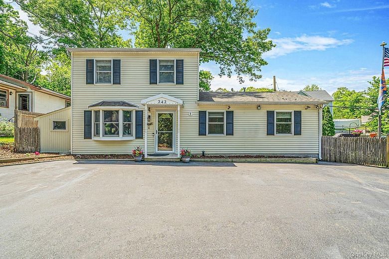 242 Lower Rocky Point Road