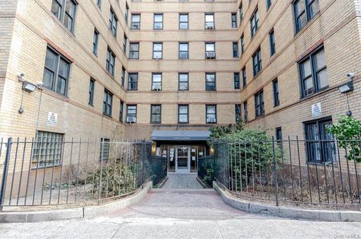 Image 1 of 12 for 2420 Morris Avenue #1E in Bronx, NY, 10468