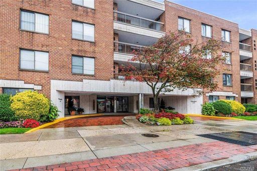 Image 1 of 21 for 376 Central Ave #4m in Long Island, Lawrence, NY, 11559