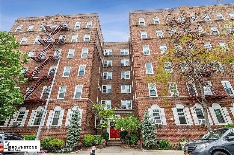 Image 1 of 13 for 243 78th Street #4E in Brooklyn, NY, 11209