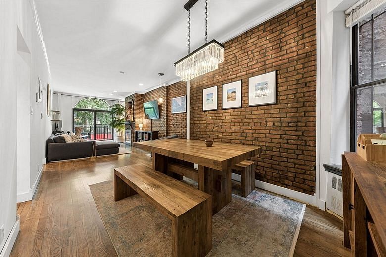 243 East 77th Street #2A