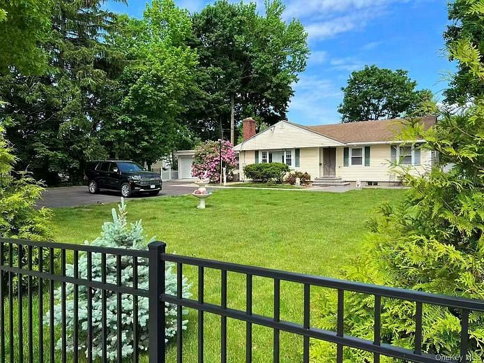 243 jakson ave