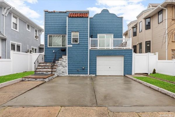 Image 1 of 35 for 243 W Market Street in Long Island, Long Beach, NY, 11561