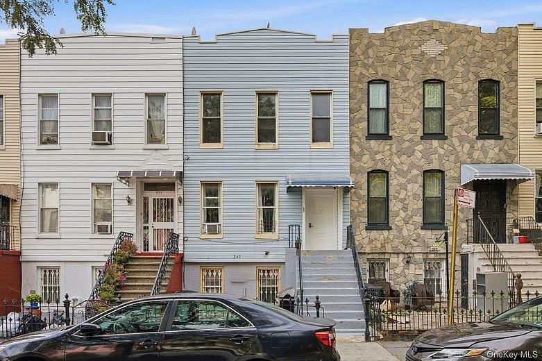 243 Woodbine Street