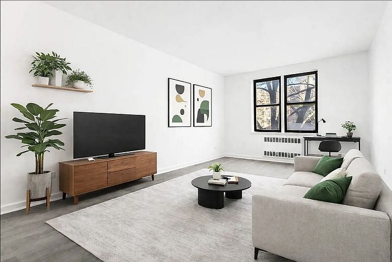 2430 Haring Street #3H