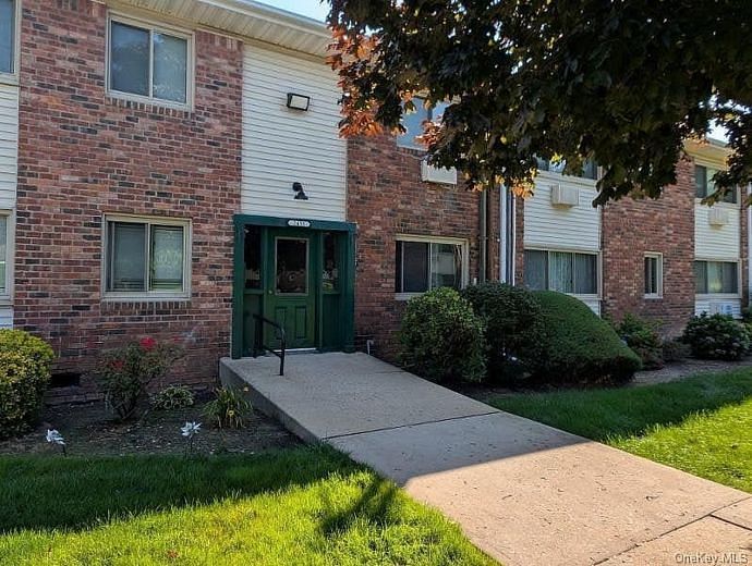 2435 Union Boulevard #7B