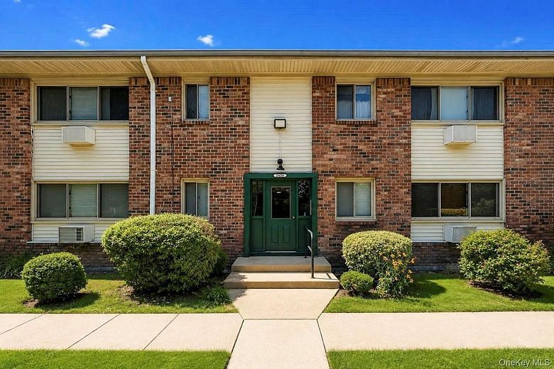 2439 Union Boulevard #3A