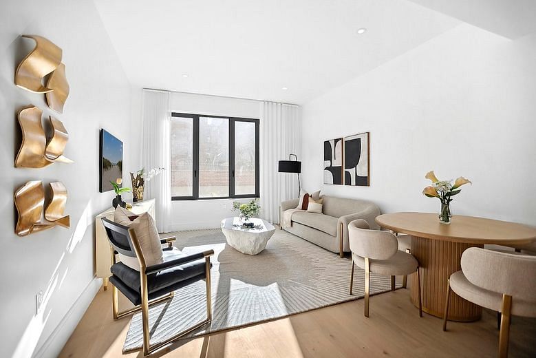 244 East 52nd Street #3C