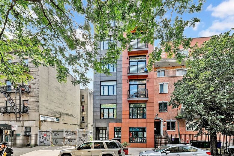 244 Franklin Avenue #3B