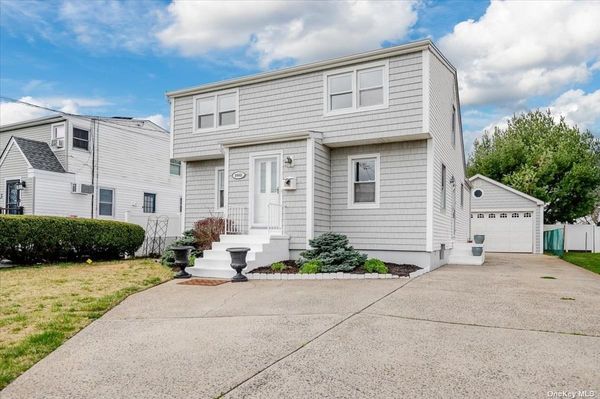 Image 1 of 21 for 2442 Woodland Avenue in Long Island, Wantagh, NY, 11793