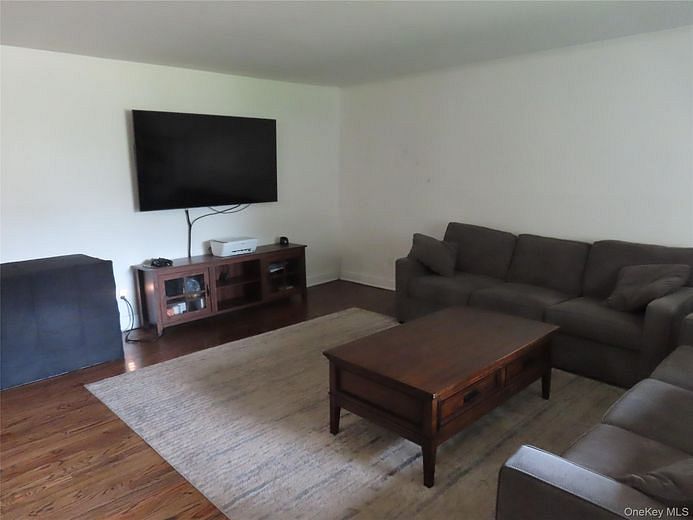 2449 (B) #16 A Union Boulevard #16A