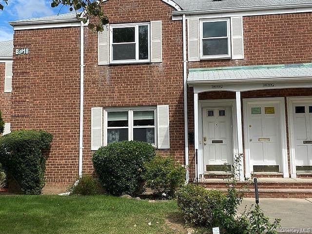 245-15 77th Crescent #F-2