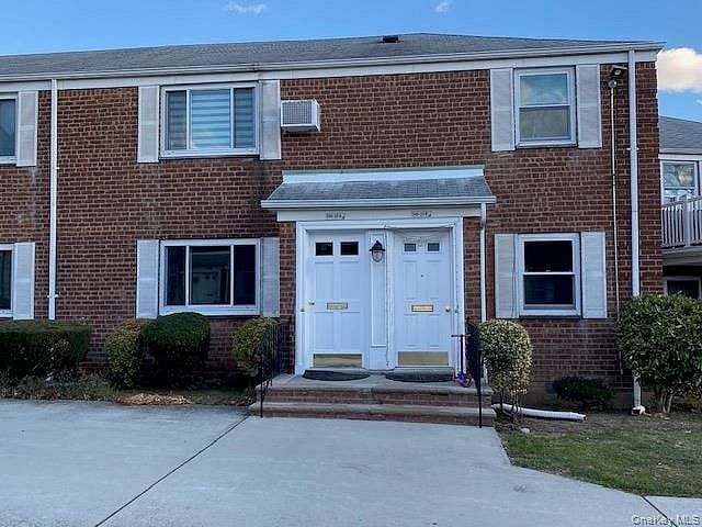 245-33 77th Crescent #2nd fl