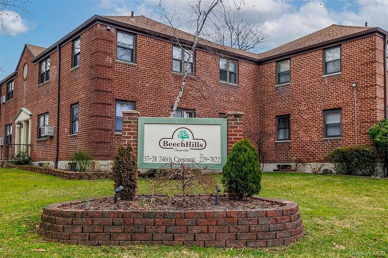 245-38 61 Avenue #Lower unit