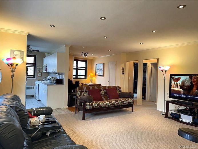 245-48 62nd Avenue #Upper 2/3B