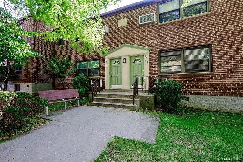 245-78 62nd Avenue #A-9, Upper