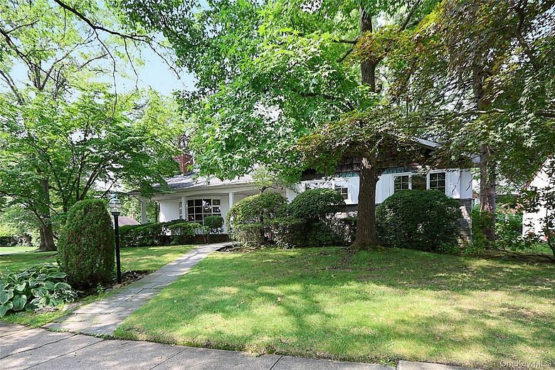 245 Birch Drive #roslyn