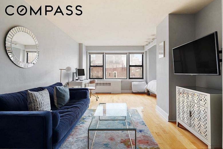 245 East 24th Street #9B