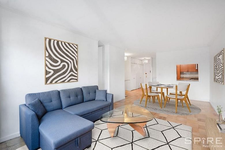 245 East 25th Street #6L