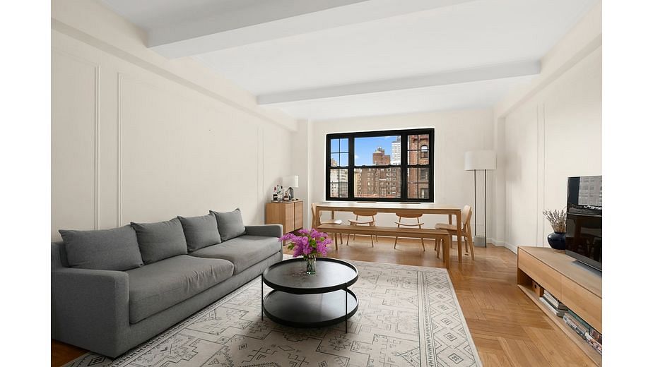 245 East 72nd Street #14C