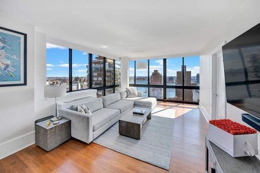 Image 1 of 15 for 245 East 93rd Street #29H in Manhattan, New York, NY, 10128
