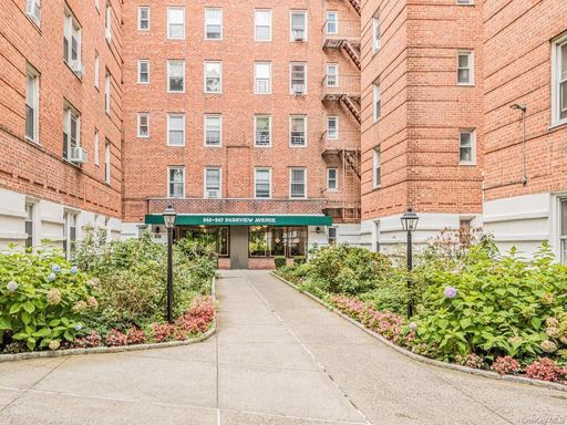 Image 1 of 15 for 245 Parkview Avenue #6 I in Westchester, Bronxville, NY, 10708