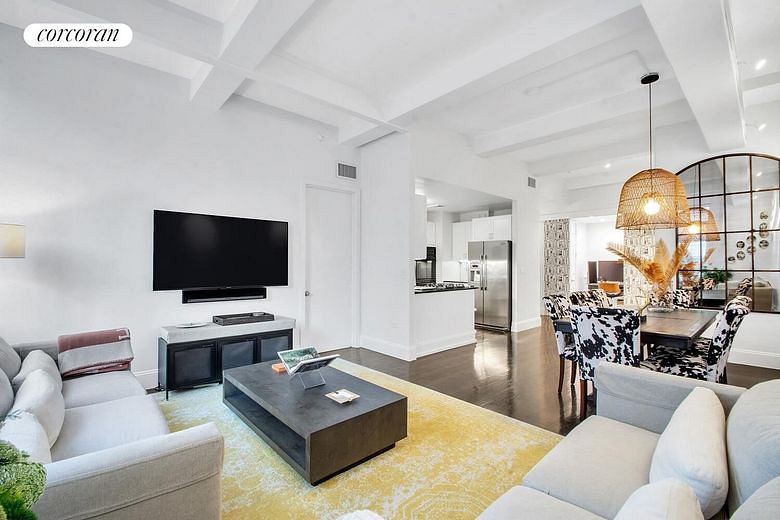 245 Seventh Avenue #6C