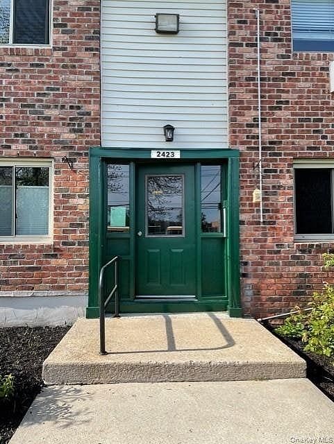 2453 D Union Boulevard