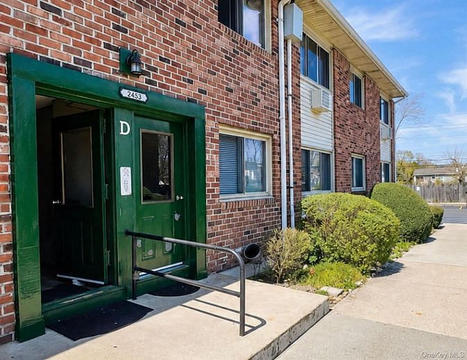 2453 D Union Boulevard #4A