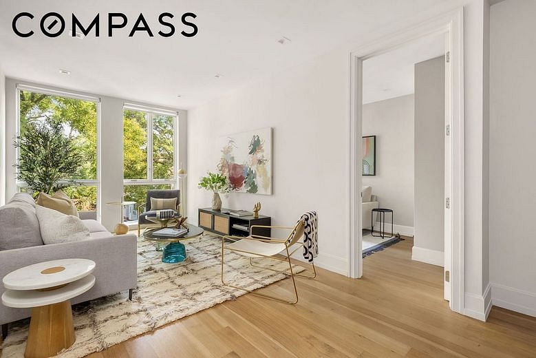 246 Maple Street #3A