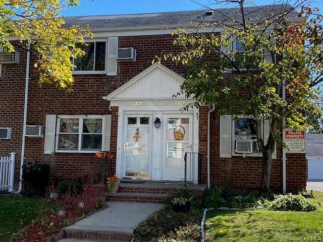 247-10 76th Avenue #2nd fl