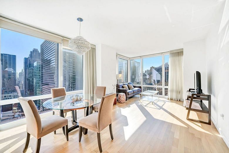 247 West 46th Street #3004