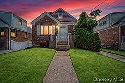 248 Kensington Road S