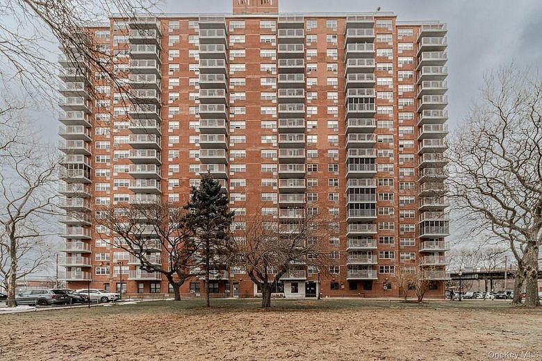 2483 W 16th Street #10H