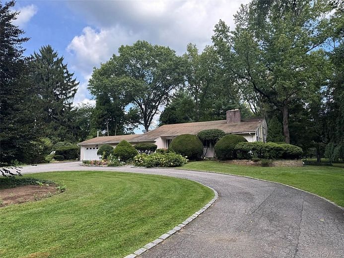 2495 Cedar Swamp Road