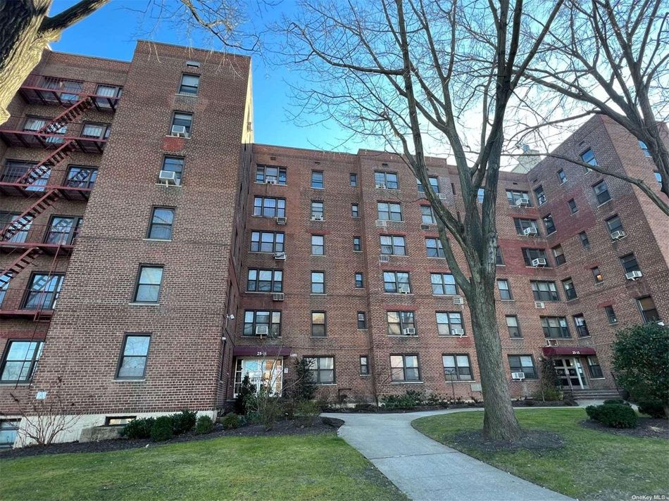 Image 1 of 8 for 25-15 Union St #6D in Queens, Flushing, NY, 11354